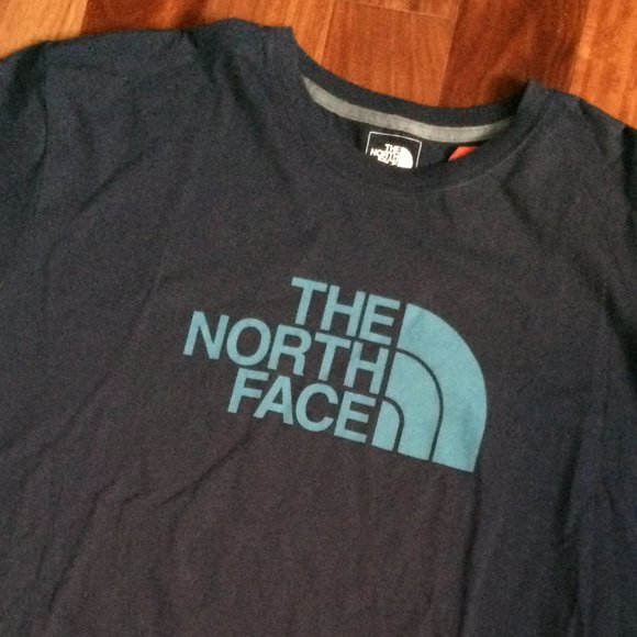 SOLD - The North Face Halfdome logo s/s t-shirt - Picture 3 of 6